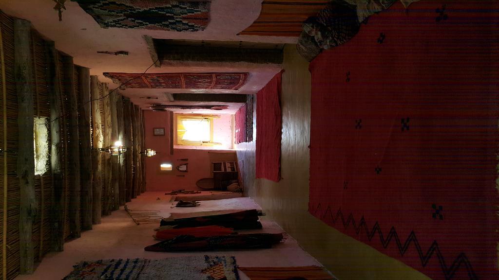 Auberge Chez Julia Мерзуга Екстер'єр фото