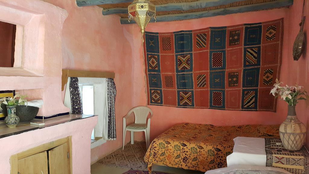 Auberge Chez Julia Мерзуга Екстер'єр фото