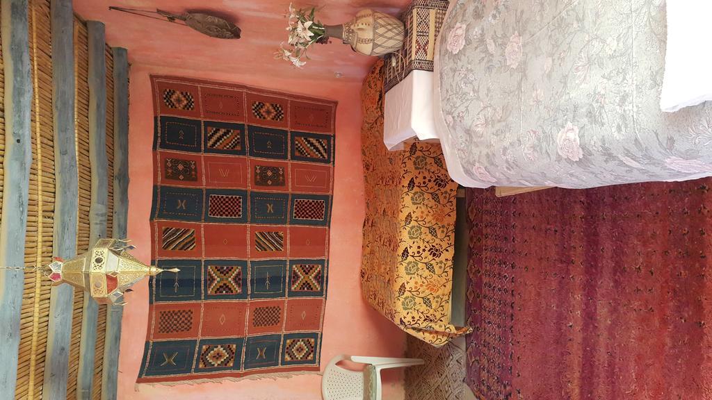 Auberge Chez Julia Мерзуга Екстер'єр фото