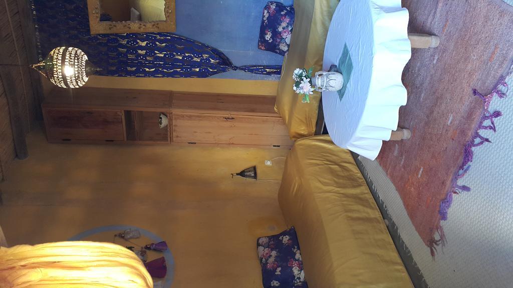 Auberge Chez Julia Мерзуга Екстер'єр фото