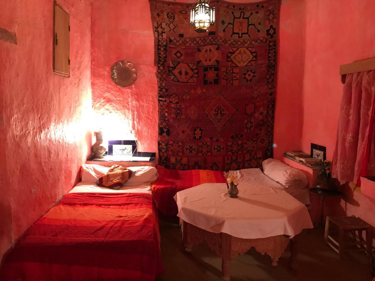 Auberge Chez Julia Мерзуга Екстер'єр фото