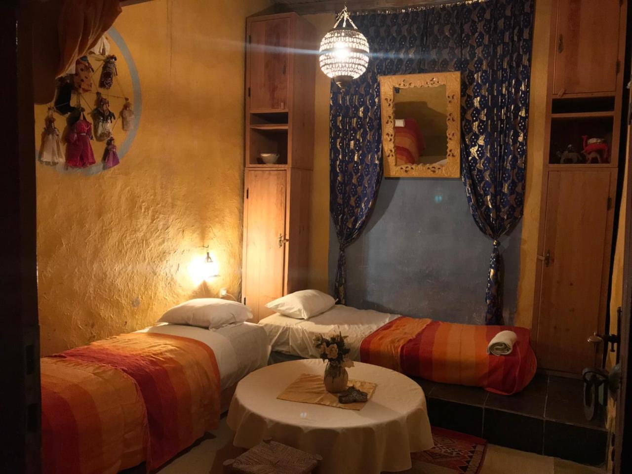 Auberge Chez Julia Мерзуга Екстер'єр фото